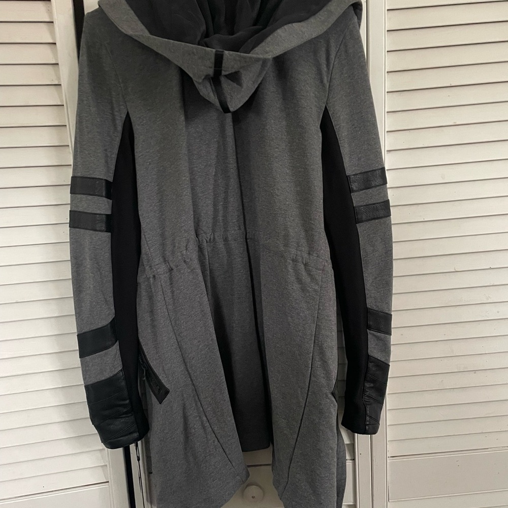 Blanc Noir Charcoal Heather and Black Traveler’s Jacket - Picture 10 of 16